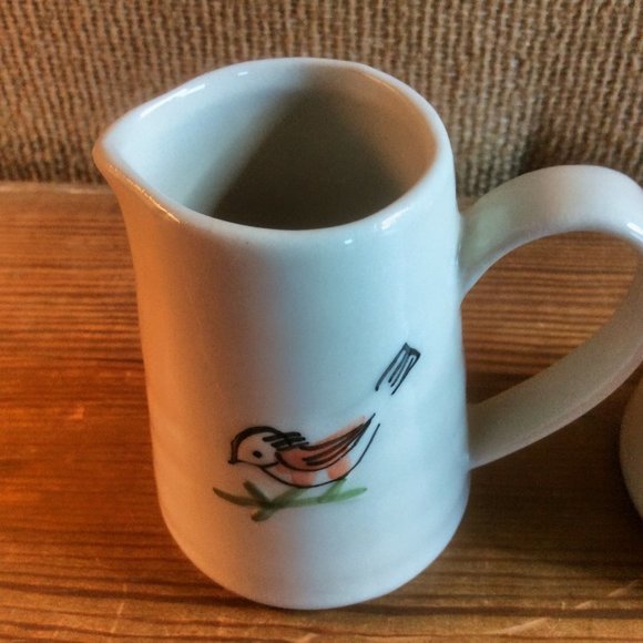 Pair of Stoneware Creamers Little Birdie & Bluebell Flower Country Kitchen Decor - Picture 3 of 7